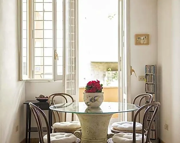 B&B La Scalinatella Bed & Breakfast 4*